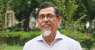 রাকসুর প্রধান নির্বাচন কমিশনার অধ্যাপক আমজাদের পদত্যাগ